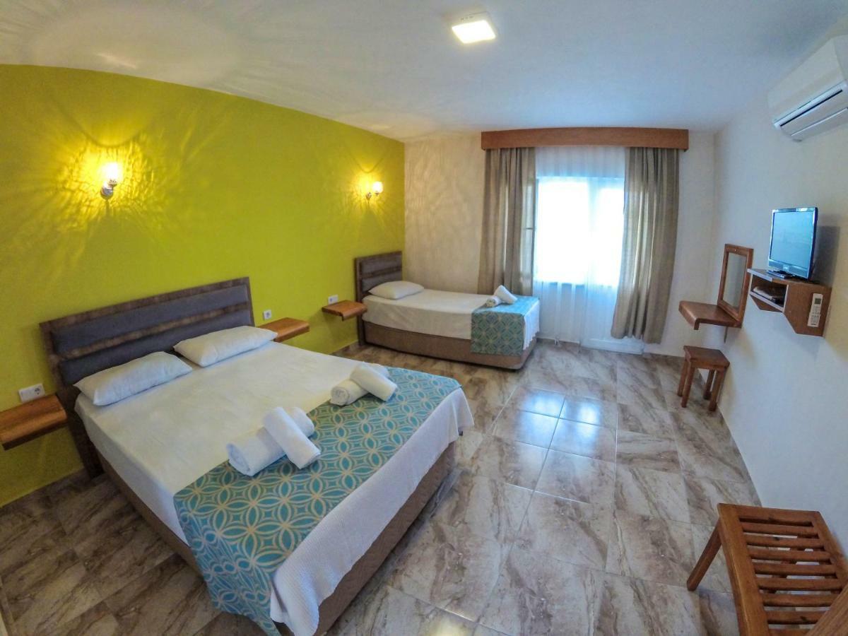 Ergul Motel Küçükkuyu Exterior foto
